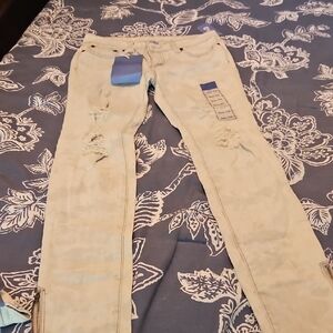 Stylish Cream Distressed Women Jeans